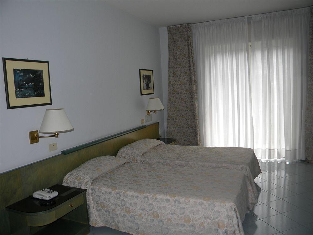 Hotel Dei Congressi Castellammare di Stabia Dış mekan fotoğraf